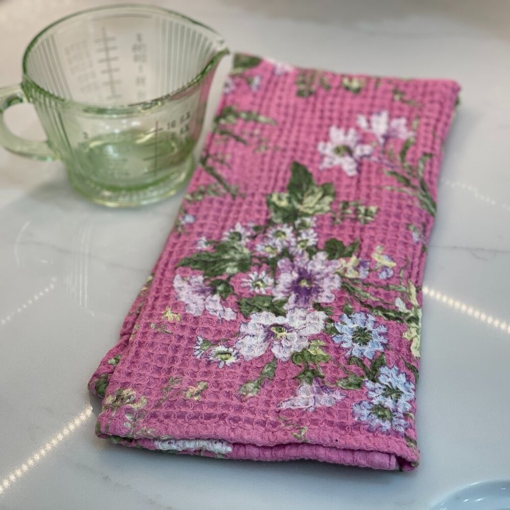 April Cornel Romantic Vintage Style Waffle Dish Towel -NWT - Picture 8 of 8